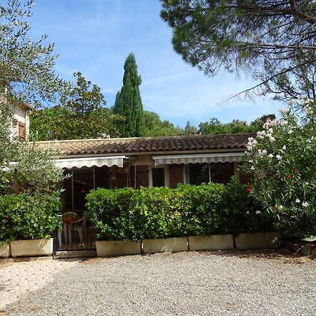 Location Villa Et Studios Roquebrune-Sur-Argens Eksteriør bilde