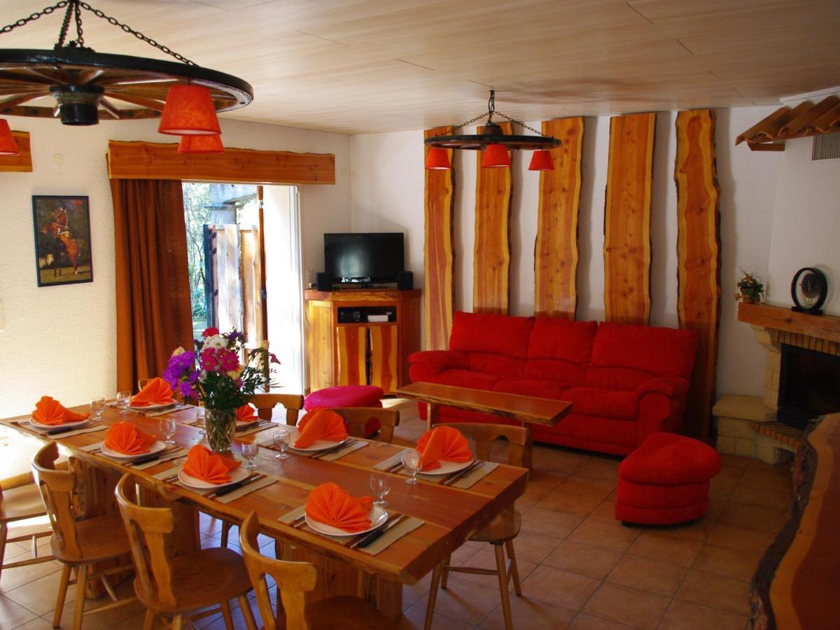 Location Villa Et Studios Roquebrune-Sur-Argens Eksteriør bilde