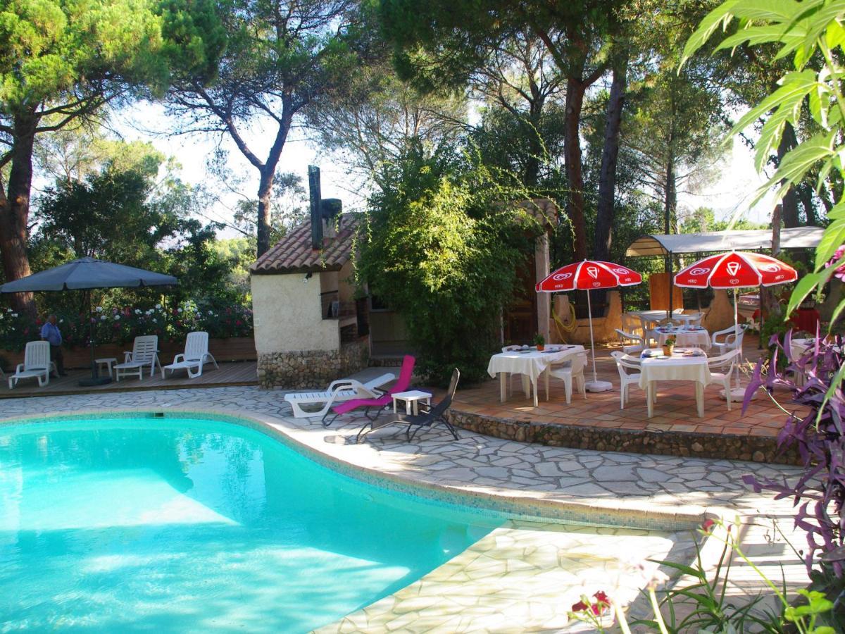 Location Villa Et Studios Roquebrune-Sur-Argens Eksteriør bilde