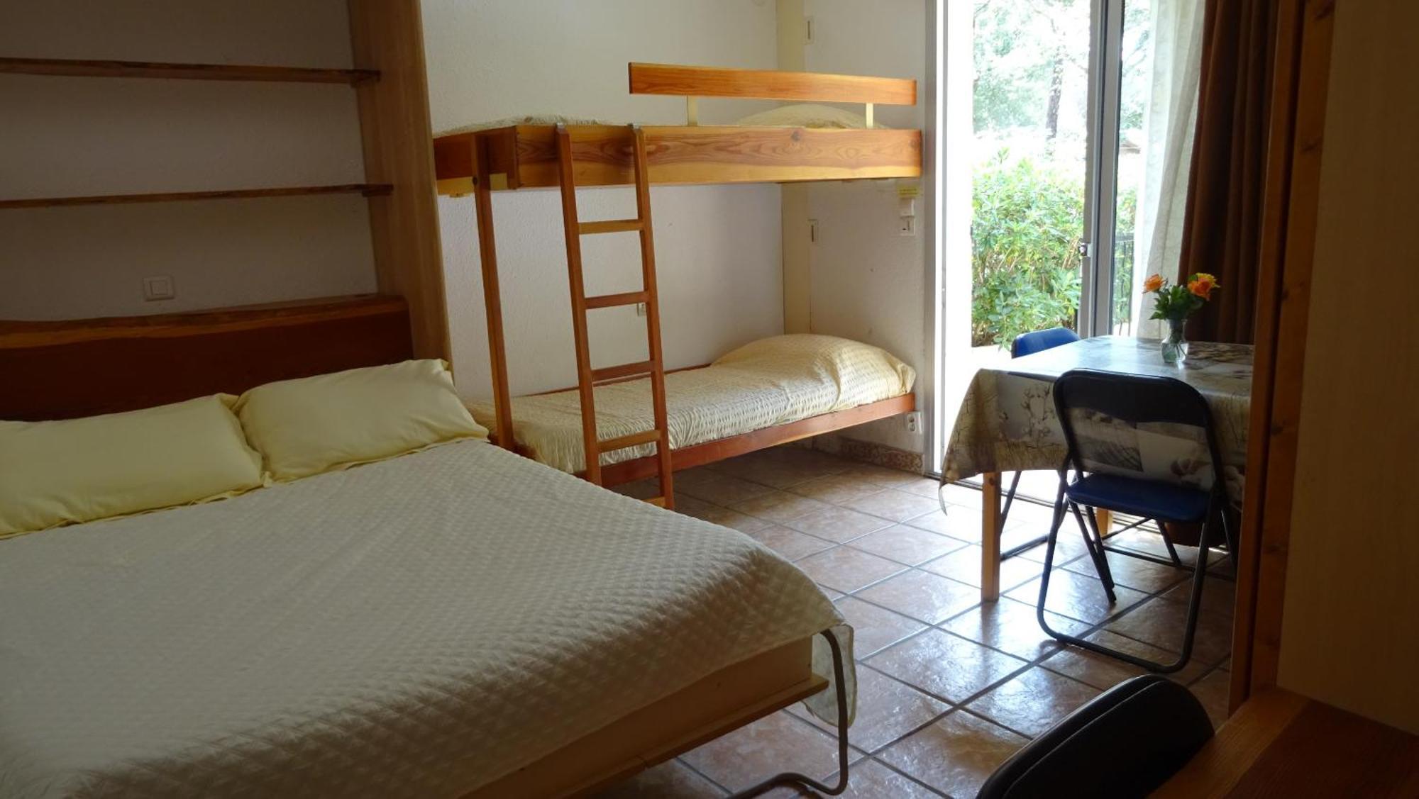 Location Villa Et Studios Roquebrune-Sur-Argens Eksteriør bilde