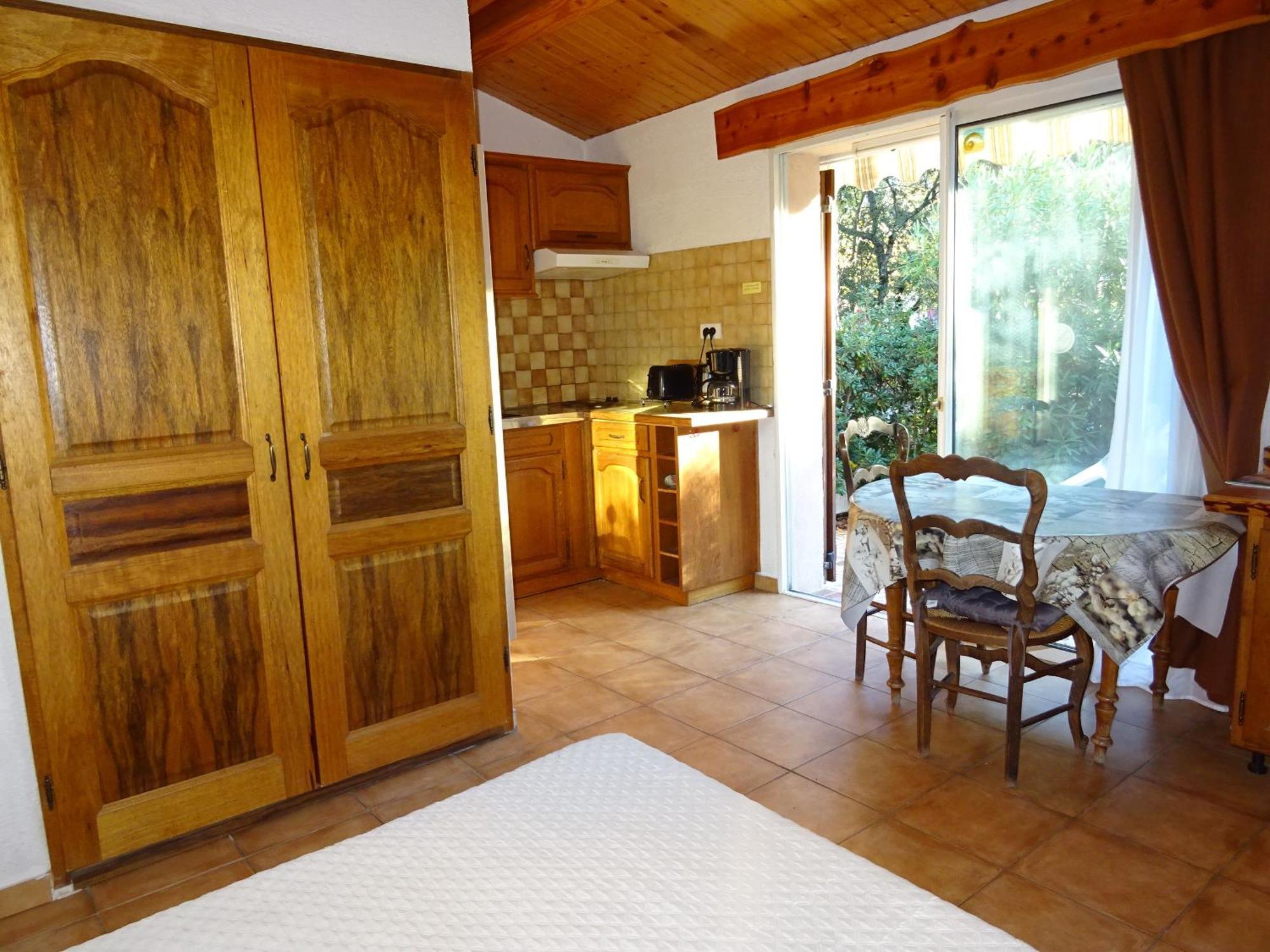 Location Villa Et Studios Roquebrune-Sur-Argens Eksteriør bilde